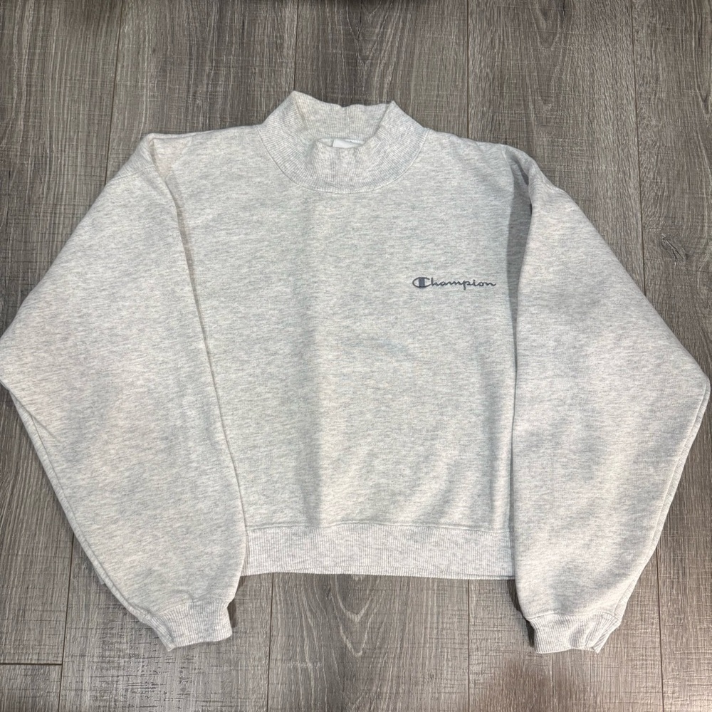 1990s vintage Champion Light Gray Pullover Sweatshirt